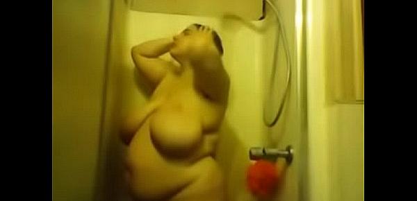  bbw solo shower webcam